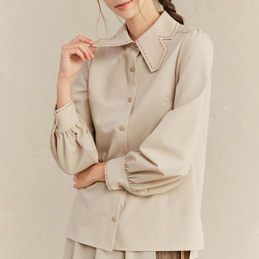 Famecoco范可儿法式别致衬衫春秋蝴蝶翻领衬衣F221BA018 商品图4