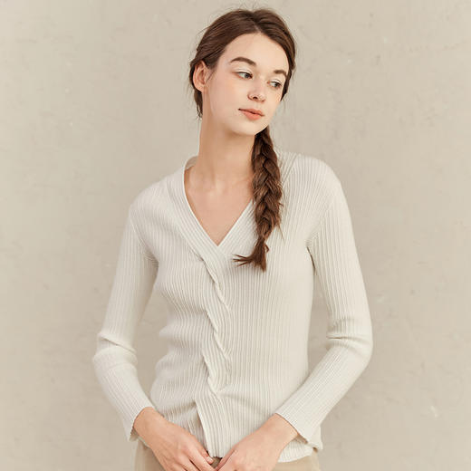 Famecoco范可儿别致甜美针织衫女春秋修身温柔上衣F221DD001 商品图1