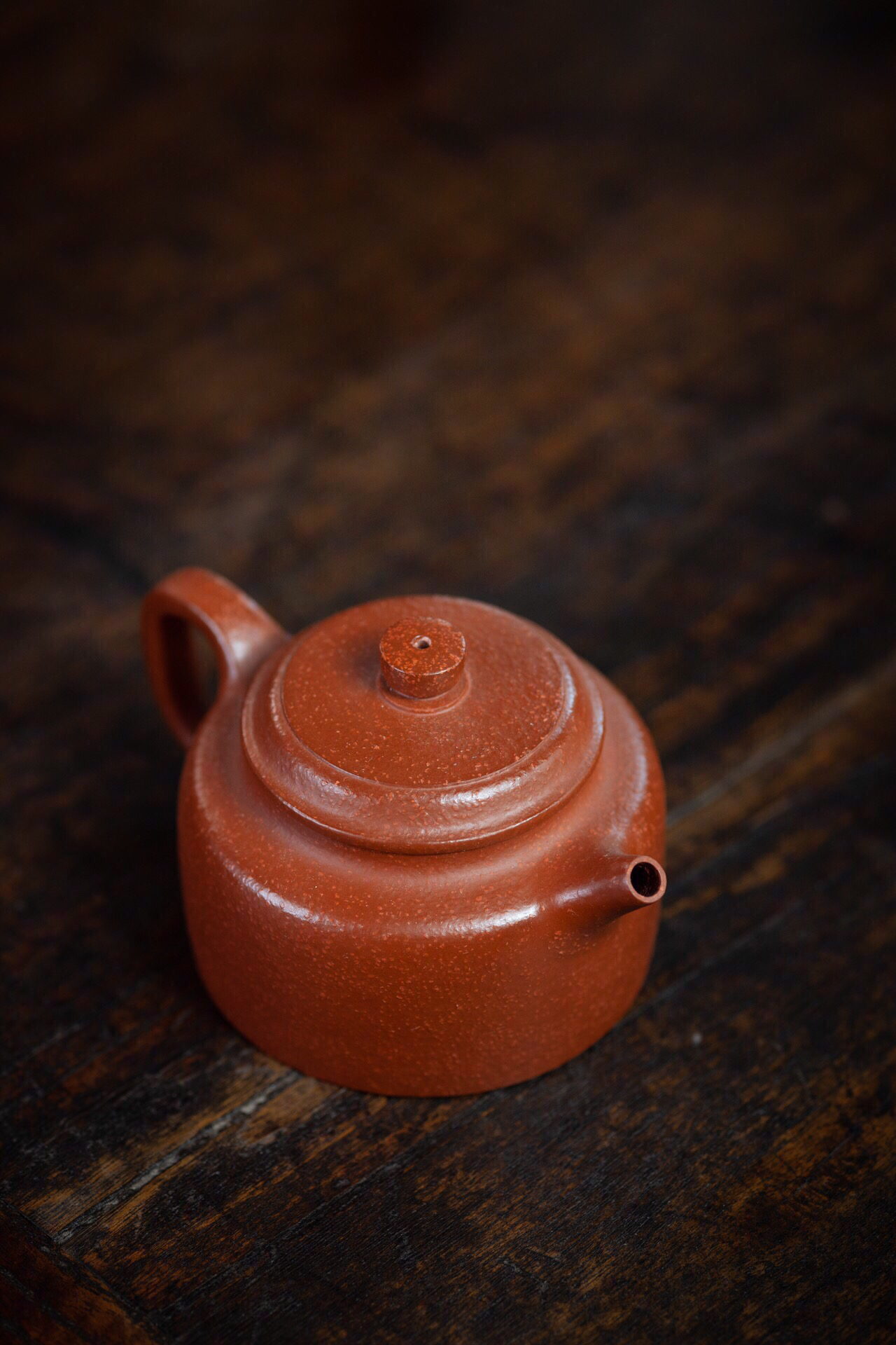 【青山精选】宜兴原矿梨皮朱泥德钟紫砂壶 150cc(范群芬)