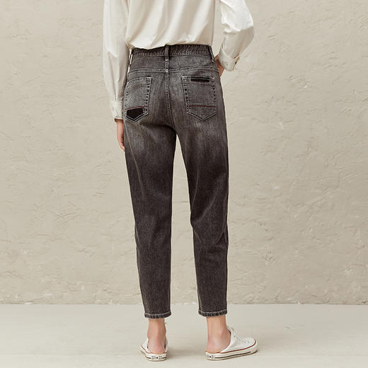famecoco范可儿街头破洞牛仔裤早春新款收腹直筒裤女款F221GA007 商品图4