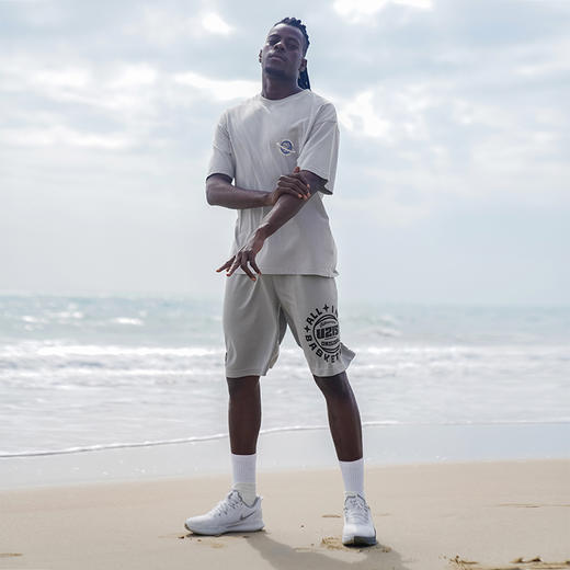 无界 UZIS篮球短裤男夏季网眼速干五分球裤美式复古运动裤[古典] 商品图4