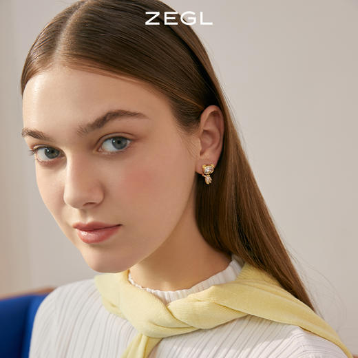 ZEGL设计师小熊耳环女2022年新款潮耳钉小众设计感复古银针耳饰品 商品图3