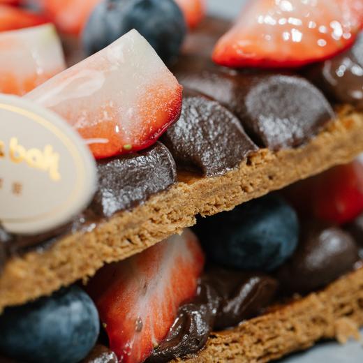 巧克力蓝莓草莓拿破仑 商品图5