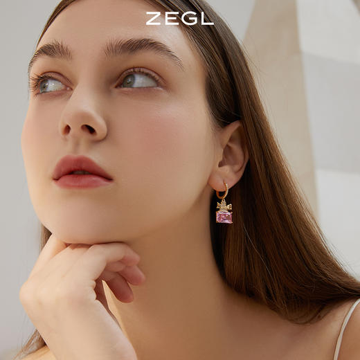 ZEGL蝴蝶结爱心耳环女小众设计感LVOE耳钉耳扣2022年新款潮耳饰品 商品图5