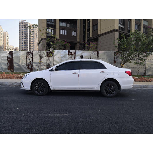 比亚迪 秦新能源 1.5T 秦100 【长租-深圳】 商品图2