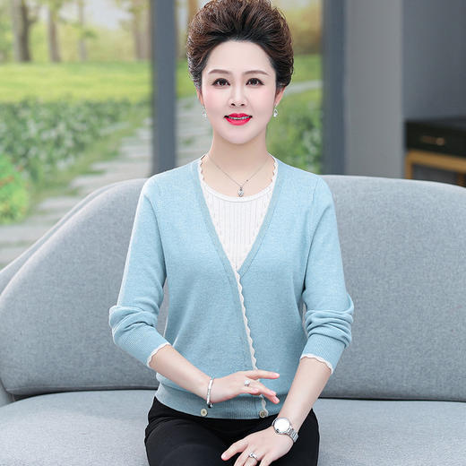 QY  TT21397高贵假二件纯色妈妈装羊毛衫 商品图1