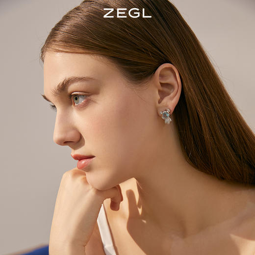 ZEGL设计师小熊耳钉女小众设计感高级耳环小巧精致925银针耳饰品 商品图2