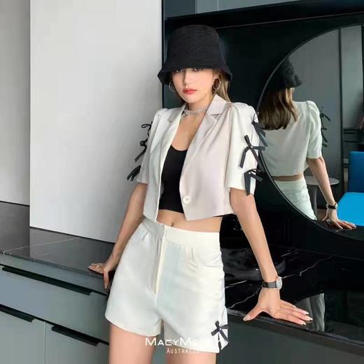 特价秒杀 MacyMccoy 撞色蝴蝶结短袖西服短裤两件套.潮快闪[福利品] 商品图1