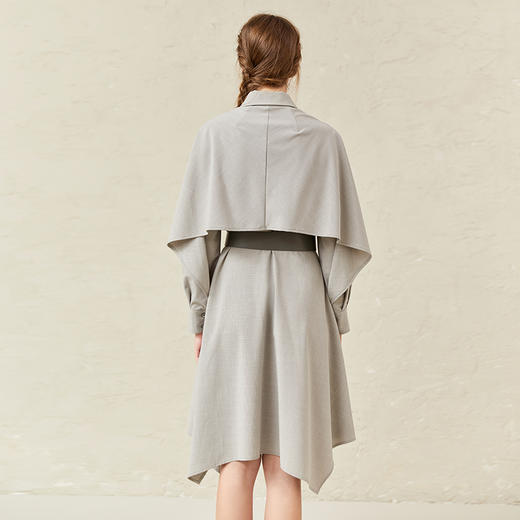 Famecoco范可儿不规则大气连衣裙别致修身长裙F221FA018 商品图2