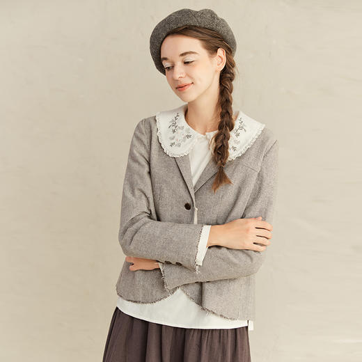 Famecoco范可儿休闲米色西装女式春秋款温柔棉麻西服F221AW001 商品图4