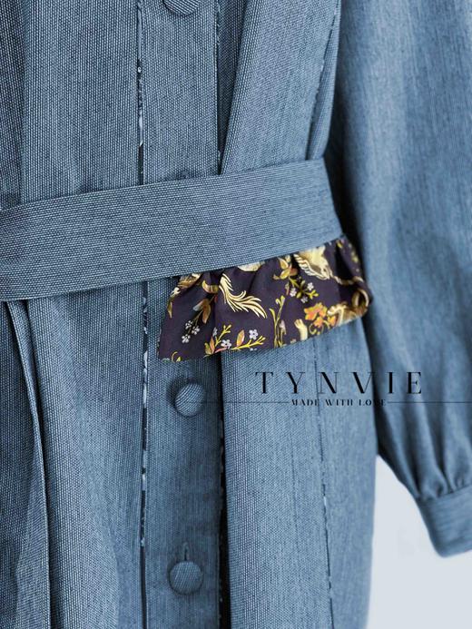 TYNVIE 复古立领中长风衣-牛仔 商品图3