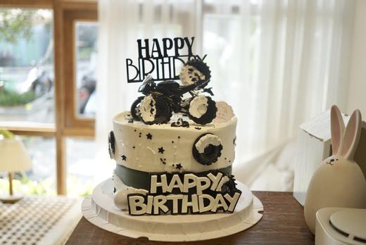 黑色机车 商品图0