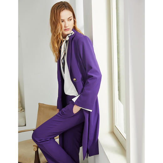 EITIE爱特爱品牌女装秋款时尚通勤职业干练收腰A摆双排扣风衣外套 商品图9