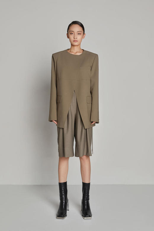 抽绳兜阔腿中裤 商品图1