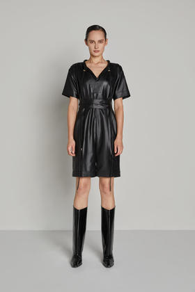 抽绳领宽腰带短款连体裤