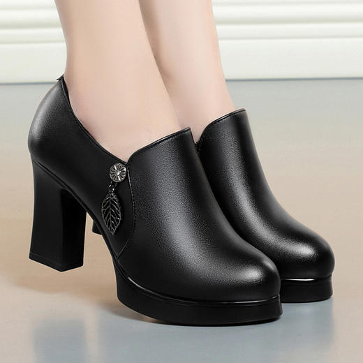 春季新款女单皮鞋中跟粗跟防水台短靴 KQ-FD318 商品图1