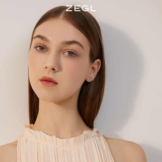 ZEGL设计师925纯银小熊爱心耳钉女小众设计感蝴蝶结耳环耳饰套装 商品图4