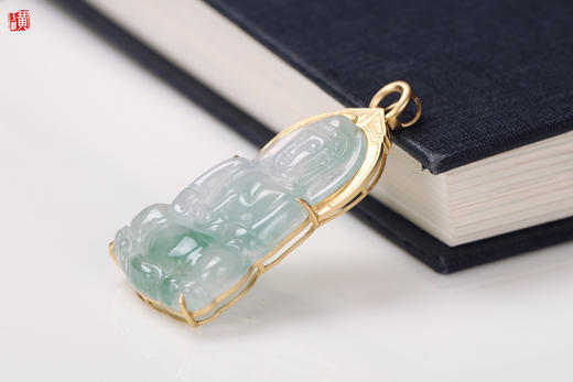 天然翡翠【观音】吊坠  镶嵌：18K金 商品图1