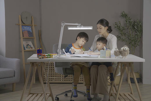 麦朵尔 MindDuo2 Plus 全光谱坐姿提醒护眼灯 商品图1