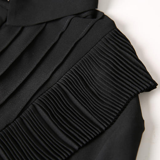 VIMAGE纬漫纪新款纯色通勤百搭系带衬衬衣女士小上衣VC2109214 商品图7