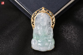 天然翡翠【观音】吊坠   镶嵌：18K金镶