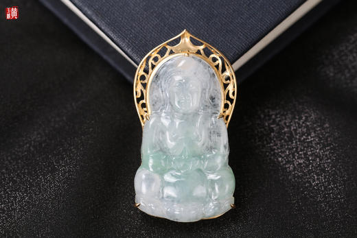天然翡翠【观音】吊坠   镶嵌：18K金镶 商品图0