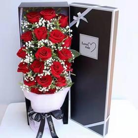 爱不落幕 19朵红玫瑰+满天星【NB】