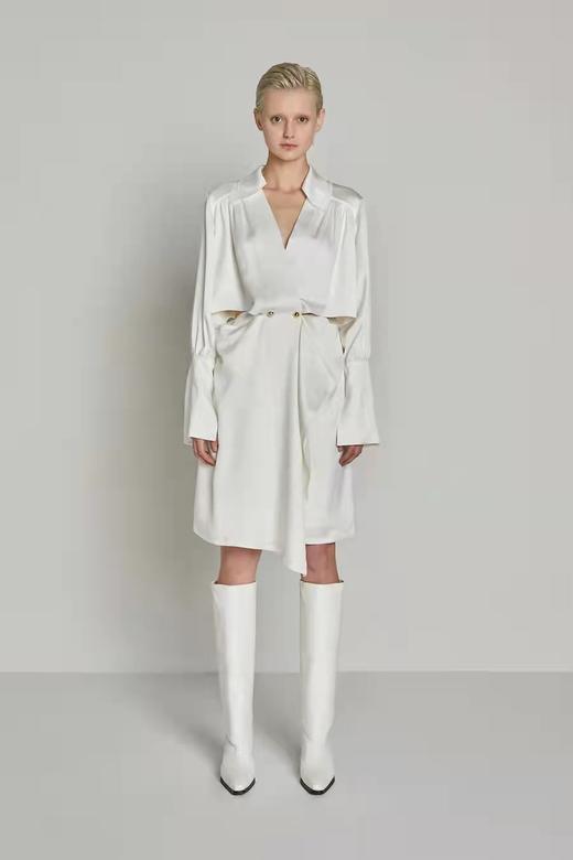 腰部镂空互搭系扣连衣裙 商品图0