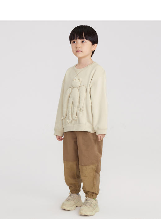 江南布衣婴童  22年春装新品无帽套头卫衣  1MB401210 商品图4