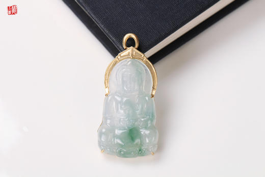 天然翡翠【观音】吊坠  镶嵌：18K金 商品图2