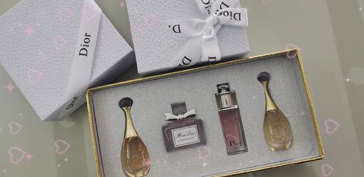 克里斯汀.迪奥迷你香氛礼盒 4件套 真我香水 2*5ml+迪奥小姐花漾女士淡香水 5ml+魅惑清新淡香水 5ml 商品图2