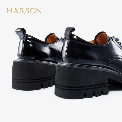 哈森女鞋2022春季新款休闲方跟圆头通勤饰扣粗跟深口女单鞋HS221602 商品图3