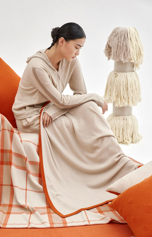 口袋包针织羊绒毯 SJF93P410N 商品图0