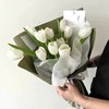 《纯净》情人节十枝白色郁金香花束 商品缩略图2