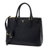 PRADA 普拉达 女士 Galleria Saffiano 皮革三角形金属刻字徽标大号手提包 黑色 1BA274 NZV F0002 DOO 商品缩略图1