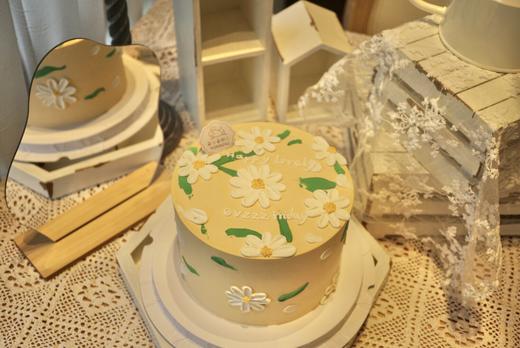 简约白色小花 商品图0