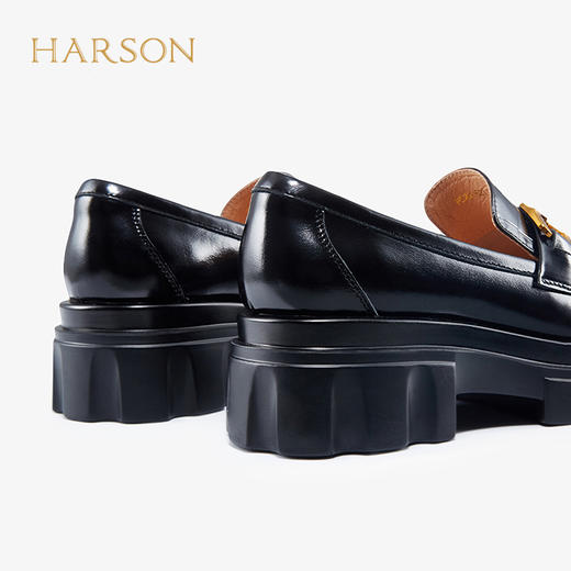哈森女鞋2022春季新款休闲方跟圆头乐福鞋厚底深口饰扣女单鞋HS220623 商品图3