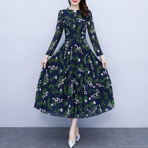 2022新款大摆长袖雪纺连衣裙女长款收腰气质裙子显瘦长裙 YX8139 商品图2