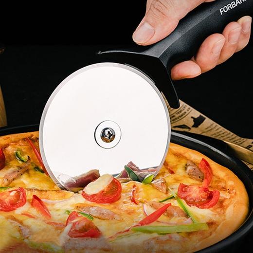 FB51402 法焙客 【黑柄】 披萨轮刀 滚刀 滚轮披萨刀 商品图1