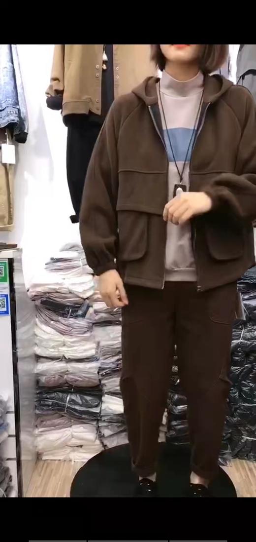 千诗语时尚加绒带帽休闲外套911 商品图0