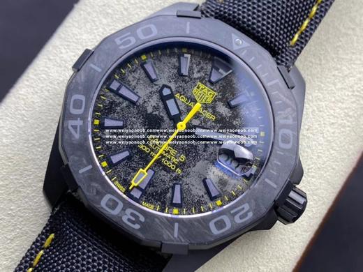 Technology  Base  Factory耗费足一年的不断修改和完善，TB 厂 泰格豪雅 结合碳元素、钛元素、陨石元素三大元素为主题，以黑色为主色调，再以蓝色、黄色、玫瑰金于黑色中亮起 商品图6