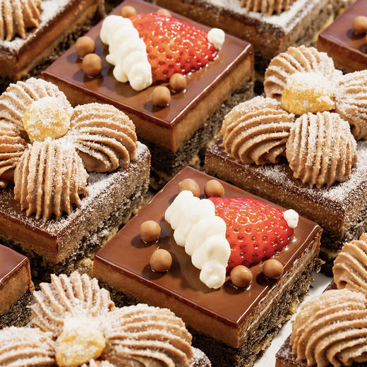 【莓莓欢乐颂】 榛子巧巧 慕斯浓稠丝滑 在舌尖奏起圣诞颂歌（于都） 商品图3