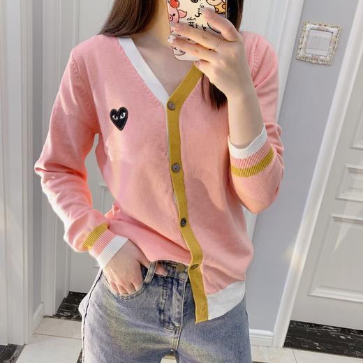 【限时折扣】日系川久春秋撞色爱心刺绣开衫（粉色/灰色）M-3XL 商品图2