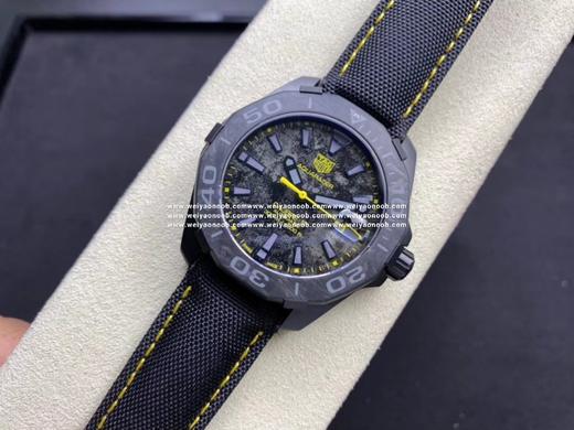 Technology  Base  Factory耗费足一年的不断修改和完善，TB 厂 泰格豪雅 结合碳元素、钛元素、陨石元素三大元素为主题，以黑色为主色调，再以蓝色、黄色、玫瑰金于黑色中亮起 商品图8