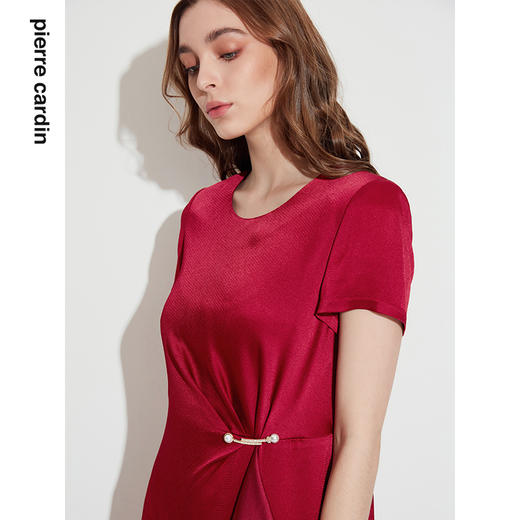 皮尔卡丹女装时尚缎面褶皱收腰通勤宴会礼服连衣裙P1209D1018R5 商品图3