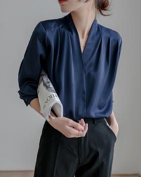 【受疫情影响，时效不保】Im Presionismo 法式V领雪纺衬衫（预售）