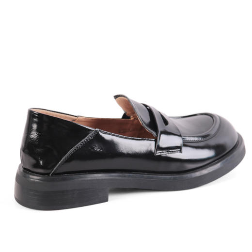 弗洛丹尼2022圆头超轻平底时尚女鞋 D225518 商品图10