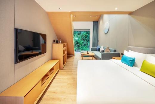 崇州九龙沟【雲上·自然缘温泉度假酒店】
♨️林中泡泉，置身蓬莱仙境！ 商品图1