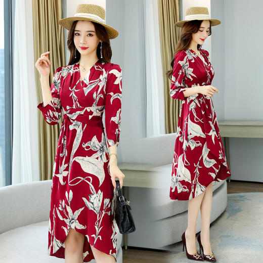 2022春季新款气质通勤V领长袖印花修身显瘦连衣裙 HR-YGYL8936 商品图1