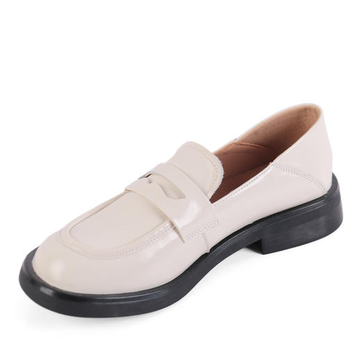 弗洛丹尼2022圆头超轻平底时尚女鞋 D225518 商品图1